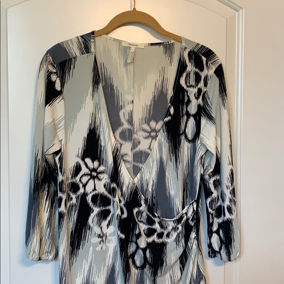 Old Navy Maternity Dress” Last Chance Sale donate soon “ - Picture 2 of 7